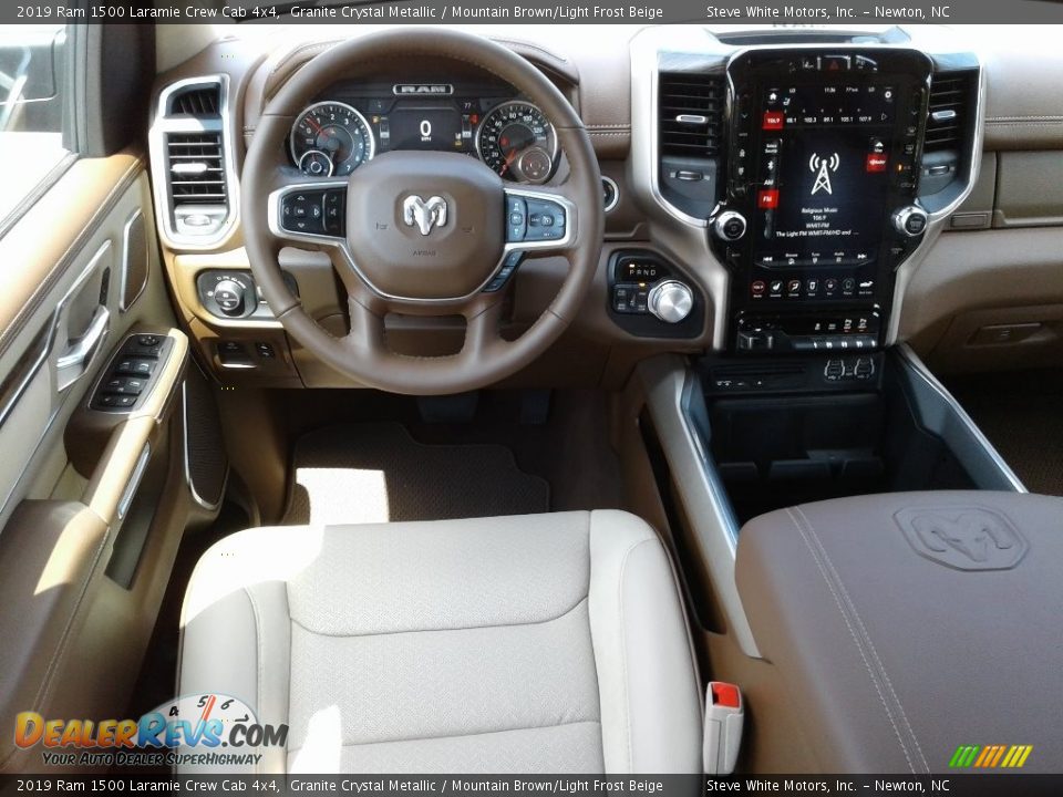 2019 Ram 1500 Laramie Crew Cab 4x4 Granite Crystal Metallic / Mountain Brown/Light Frost Beige Photo #34