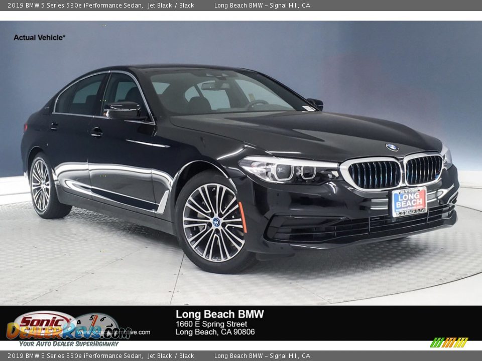 2019 BMW 5 Series 530e iPerformance Sedan Jet Black / Black Photo #1
