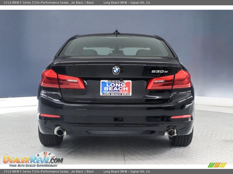 2019 BMW 5 Series 530e iPerformance Sedan Jet Black / Black Photo #3