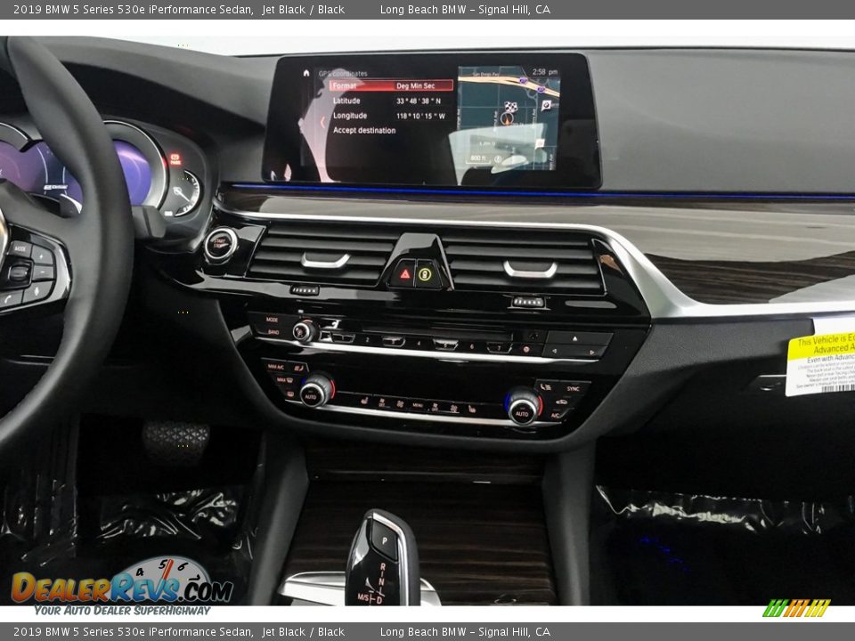 2019 BMW 5 Series 530e iPerformance Sedan Jet Black / Black Photo #6