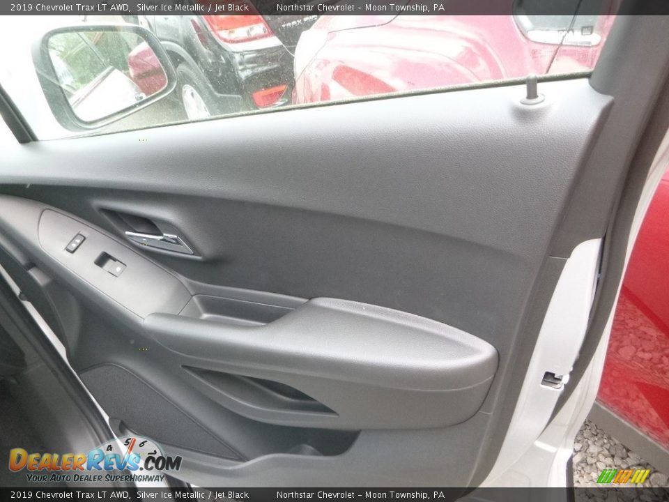 2019 Chevrolet Trax LT AWD Silver Ice Metallic / Jet Black Photo #6