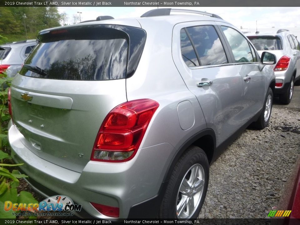 2019 Chevrolet Trax LT AWD Silver Ice Metallic / Jet Black Photo #8