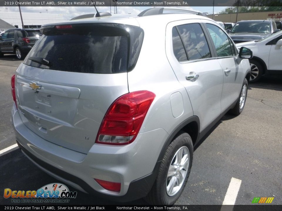 2019 Chevrolet Trax LT AWD Silver Ice Metallic / Jet Black Photo #5