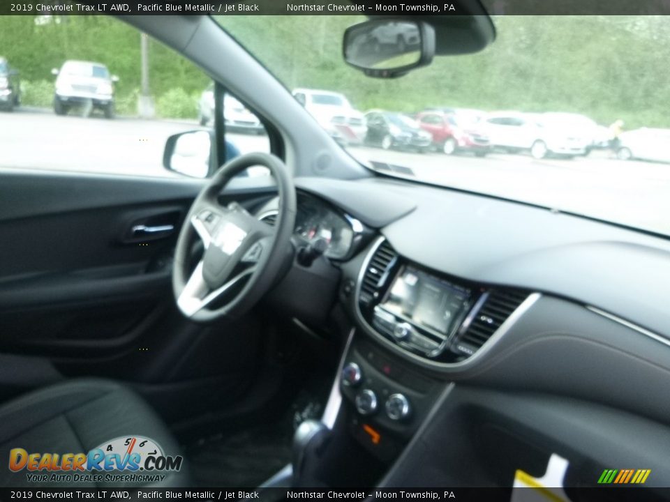 2019 Chevrolet Trax LT AWD Pacific Blue Metallic / Jet Black Photo #11
