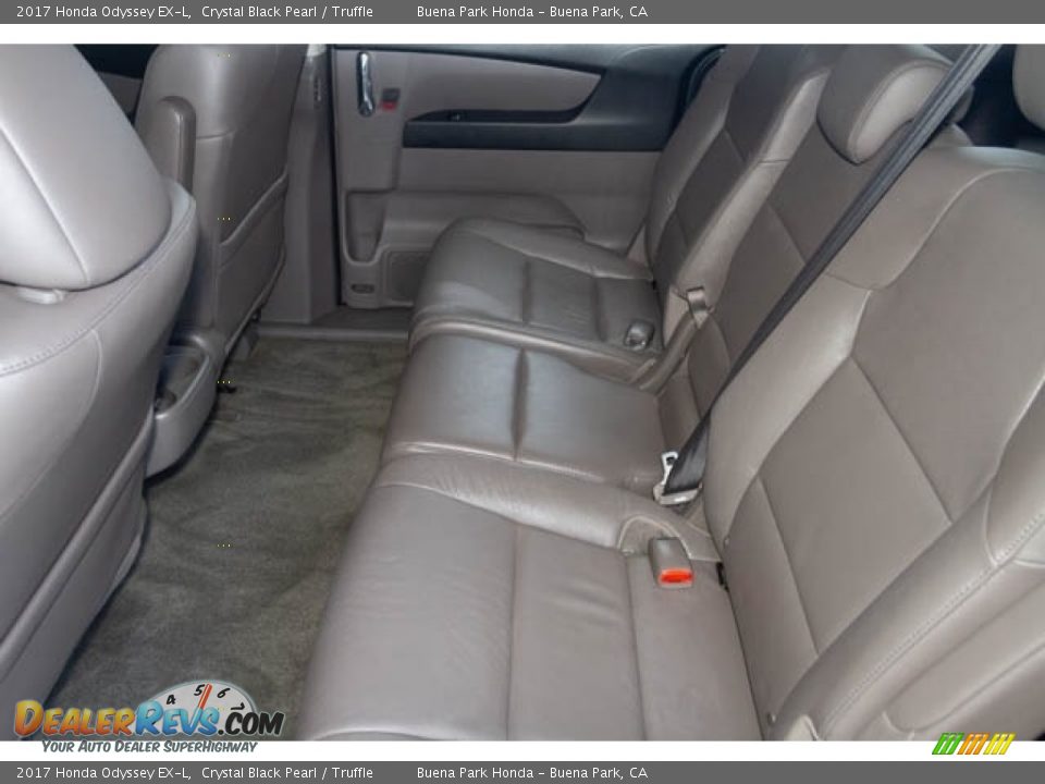 2017 Honda Odyssey EX-L Crystal Black Pearl / Truffle Photo #4