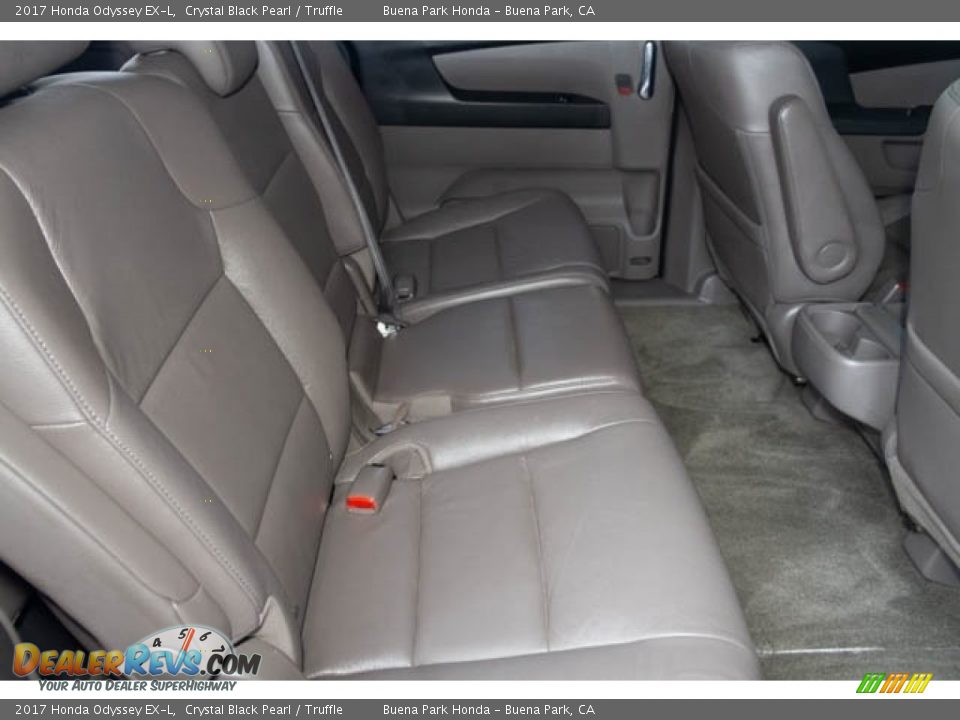 2017 Honda Odyssey EX-L Crystal Black Pearl / Truffle Photo #23