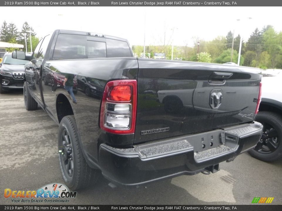 2019 Ram 3500 Big Horn Crew Cab 4x4 Black / Black Photo #4