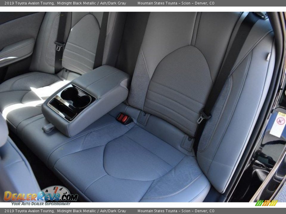 2019 Toyota Avalon Touring Midnight Black Metallic / Ash/Dark Gray Photo #10