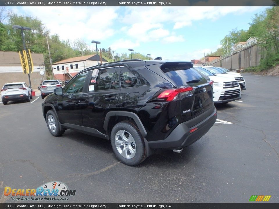 2019 Toyota RAV4 XLE Midnight Black Metallic / Light Gray Photo #3