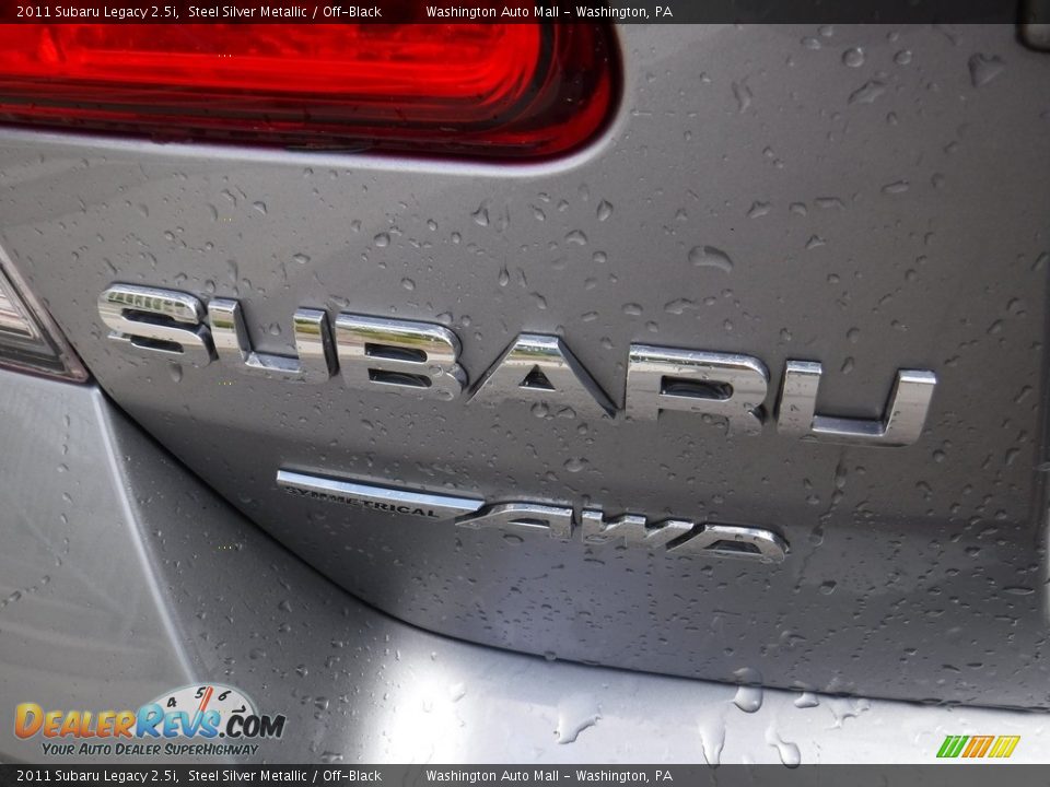 2011 Subaru Legacy 2.5i Steel Silver Metallic / Off-Black Photo #11