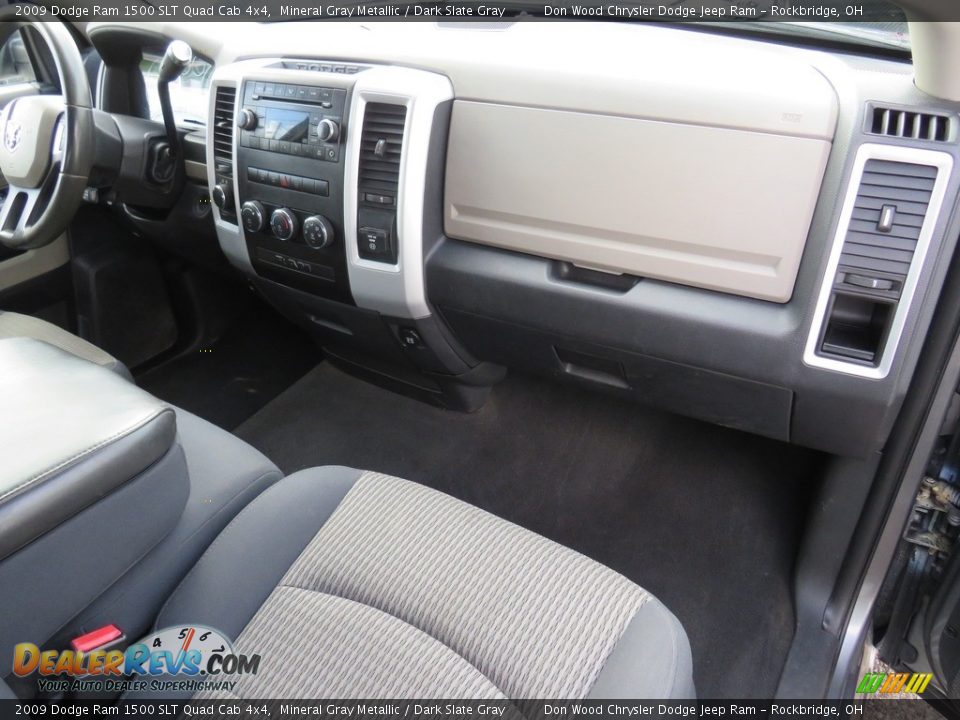 2009 Dodge Ram 1500 SLT Quad Cab 4x4 Mineral Gray Metallic / Dark Slate Gray Photo #35