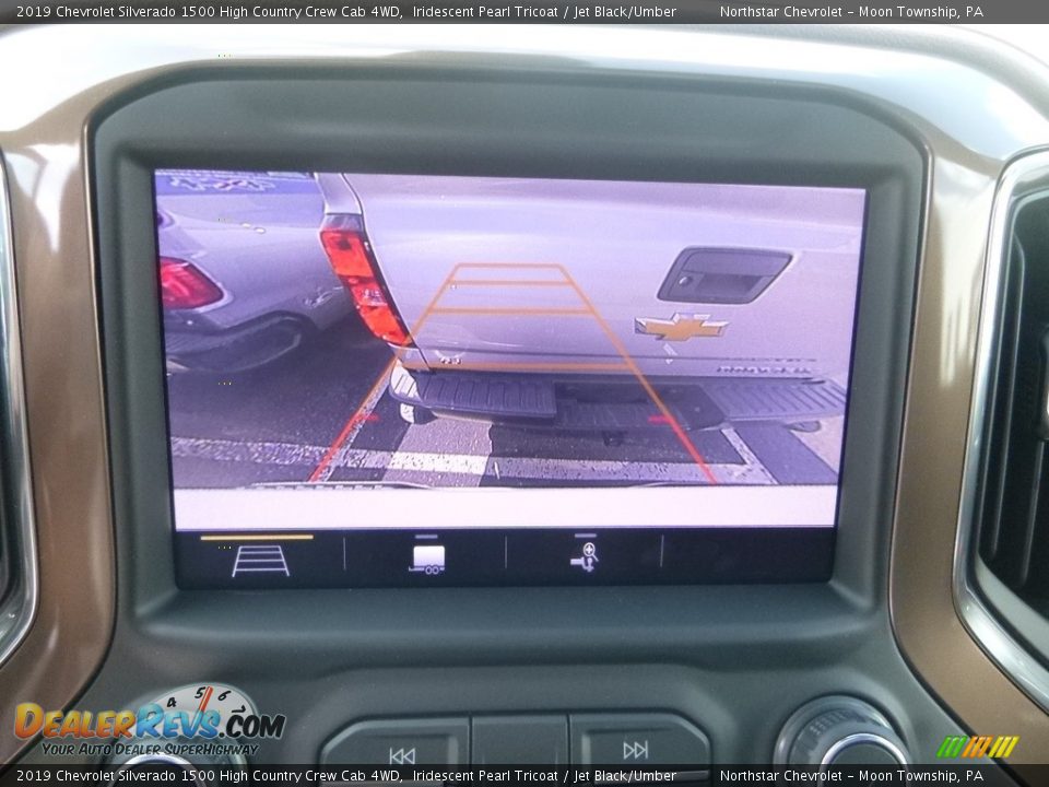 2019 Chevrolet Silverado 1500 High Country Crew Cab 4WD Iridescent Pearl Tricoat / Jet Black/Umber Photo #17