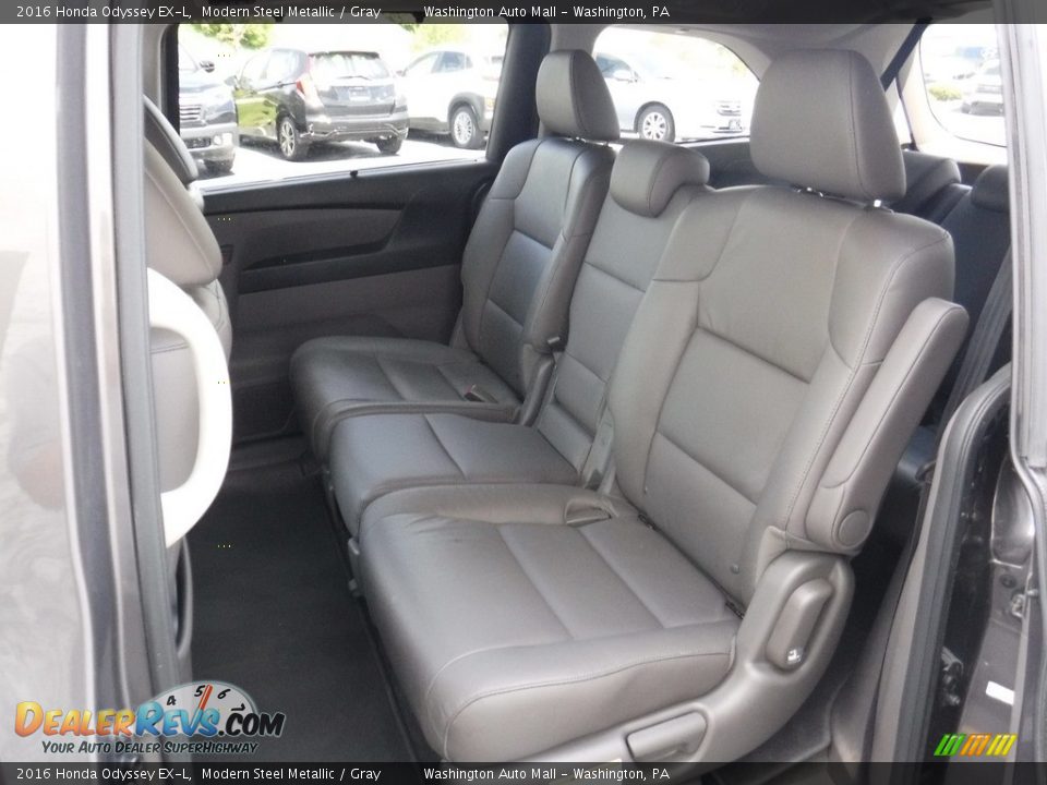 2016 Honda Odyssey EX-L Modern Steel Metallic / Gray Photo #23