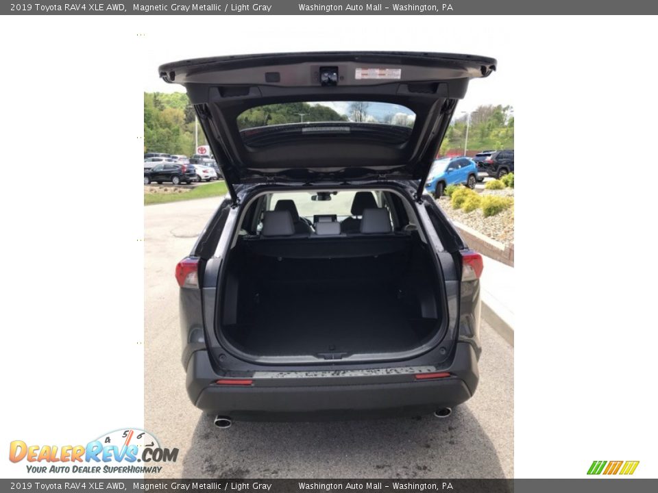 2019 Toyota RAV4 XLE AWD Magnetic Gray Metallic / Light Gray Photo #19