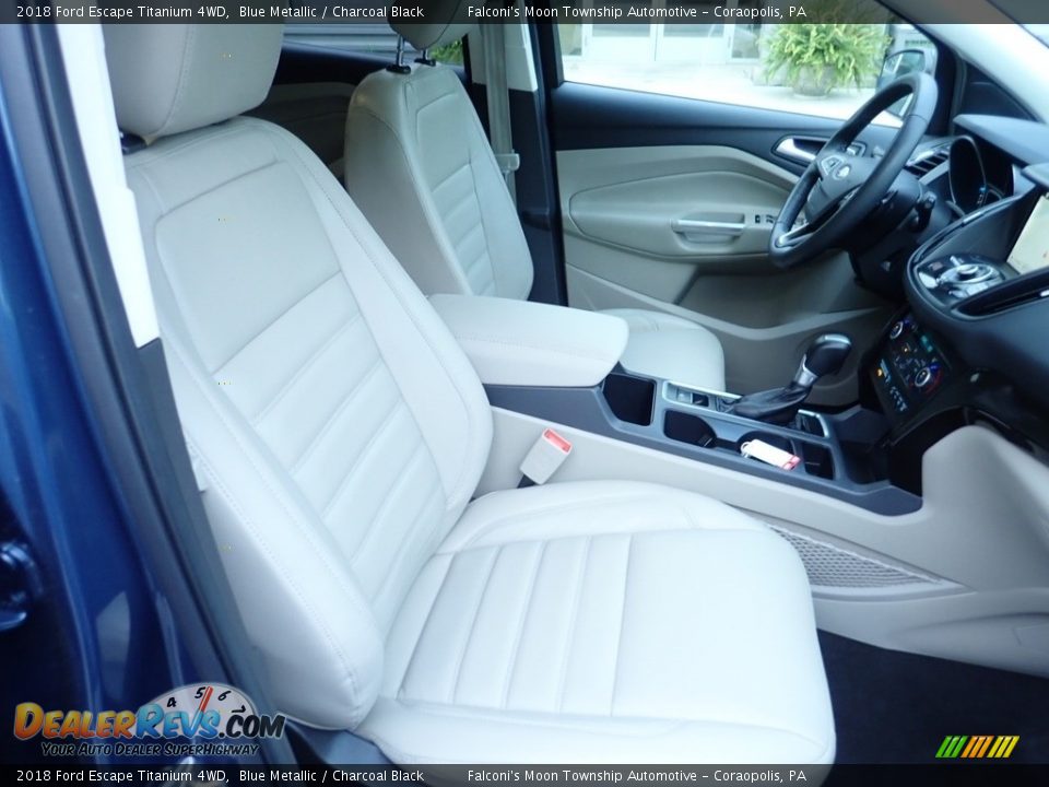 2018 Ford Escape Titanium 4WD Blue Metallic / Charcoal Black Photo #11
