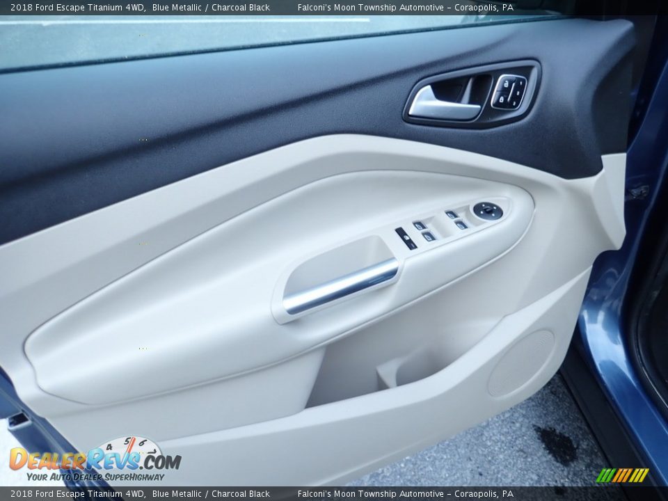 2018 Ford Escape Titanium 4WD Blue Metallic / Charcoal Black Photo #19