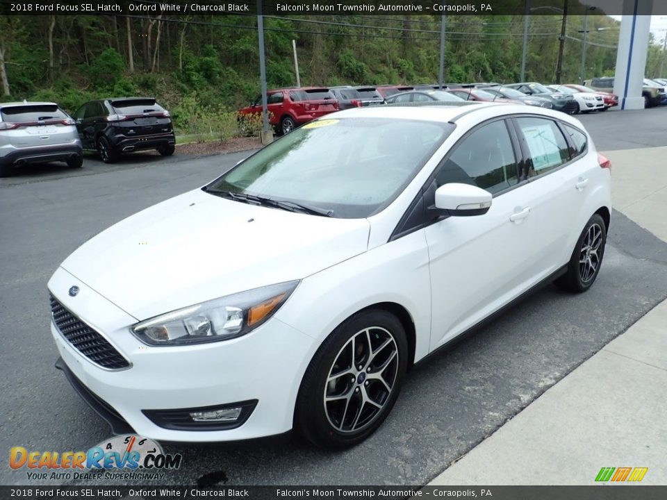 2018 Ford Focus SEL Hatch Oxford White / Charcoal Black Photo #7