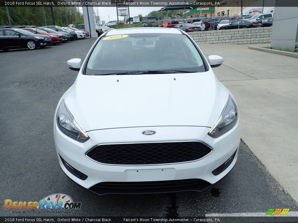 2018 Ford Focus SEL Hatch Oxford White / Charcoal Black Photo #8