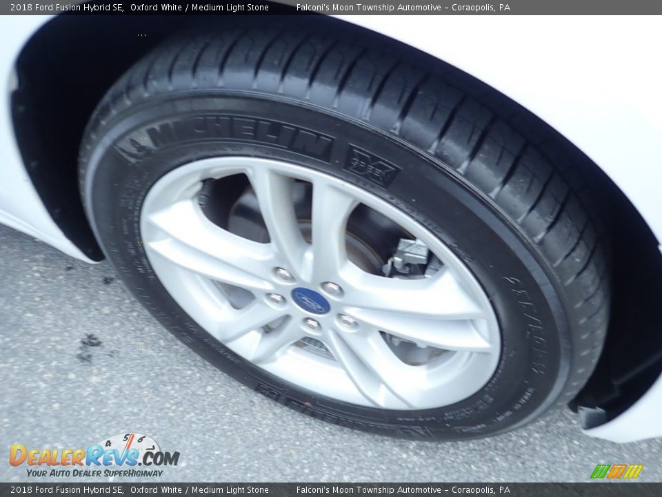 2018 Ford Fusion Hybrid SE Oxford White / Medium Light Stone Photo #10