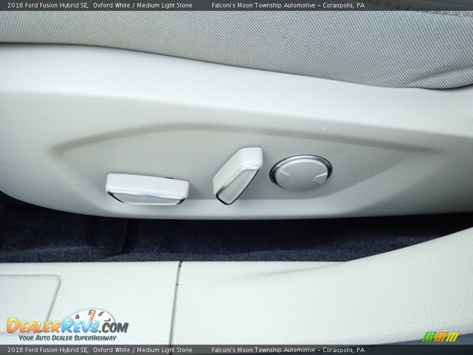 2018 Ford Fusion Hybrid SE Oxford White / Medium Light Stone Photo #20