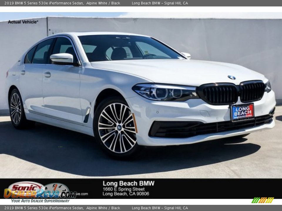 2019 BMW 5 Series 530e iPerformance Sedan Alpine White / Black Photo #1