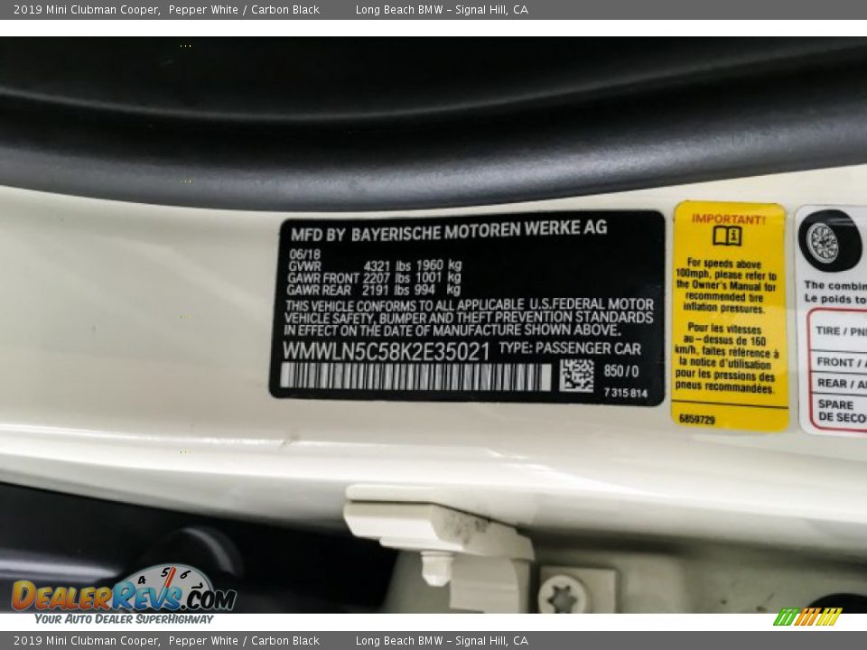 2019 Mini Clubman Cooper Pepper White / Carbon Black Photo #22
