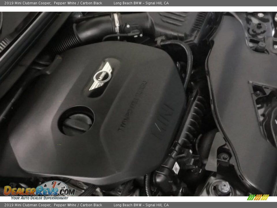 2019 Mini Clubman Cooper Pepper White / Carbon Black Photo #30