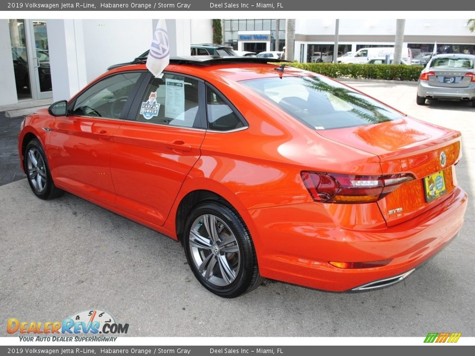 2019 Volkswagen Jetta R-Line Habanero Orange / Storm Gray Photo #6