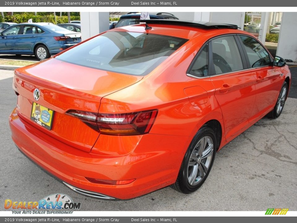 2019 Volkswagen Jetta R-Line Habanero Orange / Storm Gray Photo #9