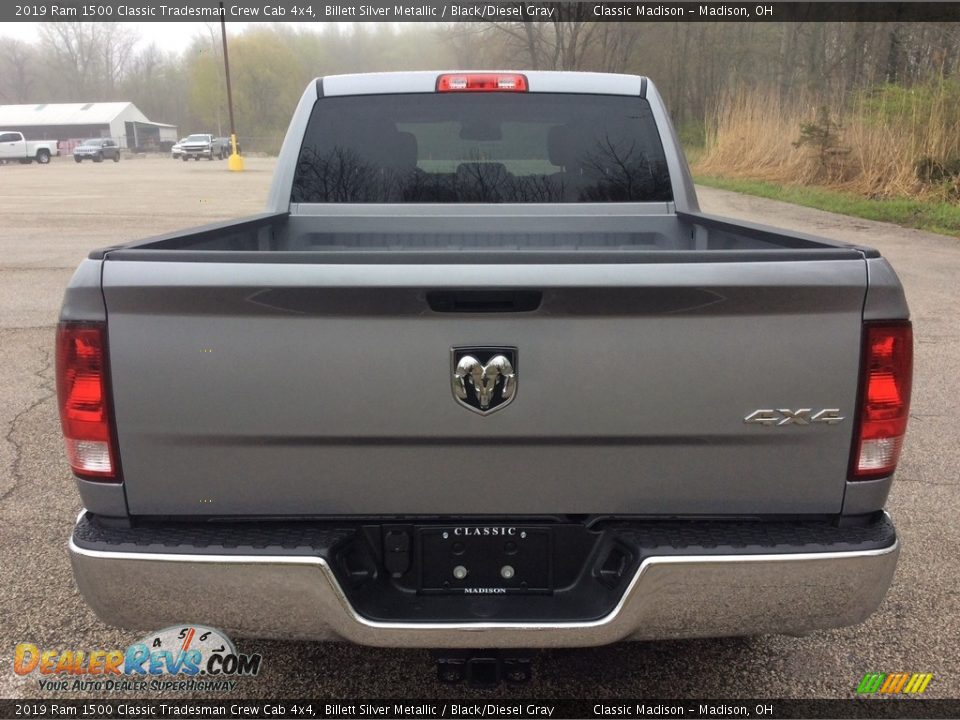 2019 Ram 1500 Classic Tradesman Crew Cab 4x4 Billett Silver Metallic / Black/Diesel Gray Photo #4