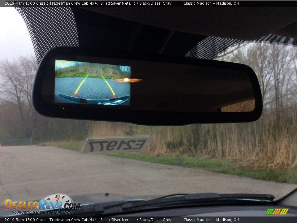 2019 Ram 1500 Classic Tradesman Crew Cab 4x4 Billett Silver Metallic / Black/Diesel Gray Photo #14