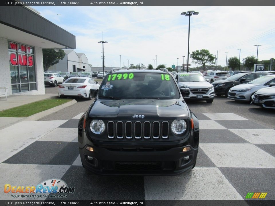 2018 Jeep Renegade Latitude Black / Black Photo #2