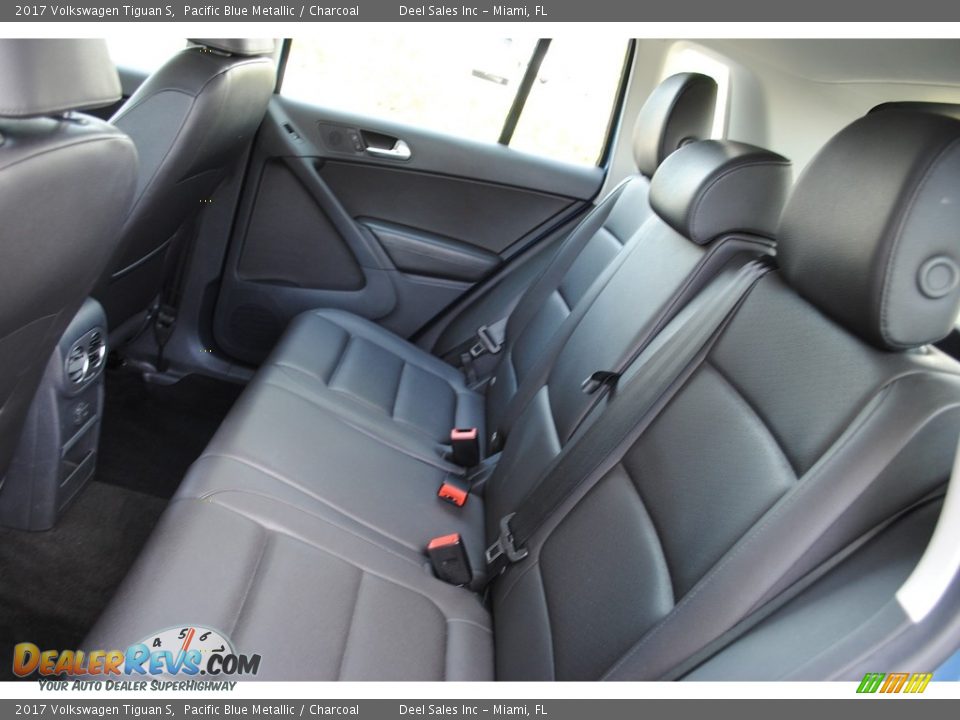 2017 Volkswagen Tiguan S Pacific Blue Metallic / Charcoal Photo #11