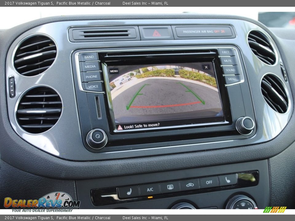 2017 Volkswagen Tiguan S Pacific Blue Metallic / Charcoal Photo #15