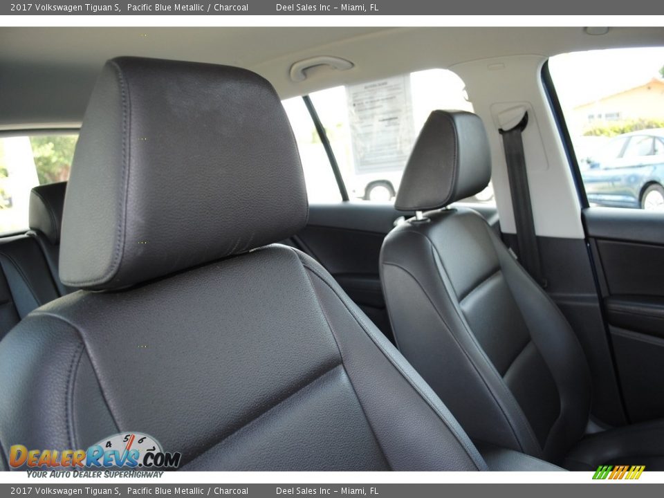 2017 Volkswagen Tiguan S Pacific Blue Metallic / Charcoal Photo #19