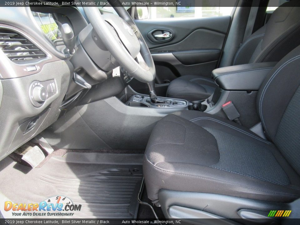 2019 Jeep Cherokee Latitude Billet Silver Metallic / Black Photo #11
