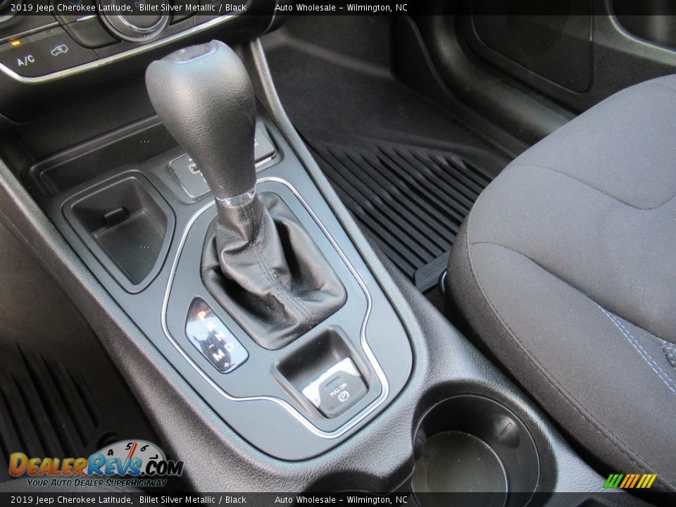 2019 Jeep Cherokee Latitude Billet Silver Metallic / Black Photo #20