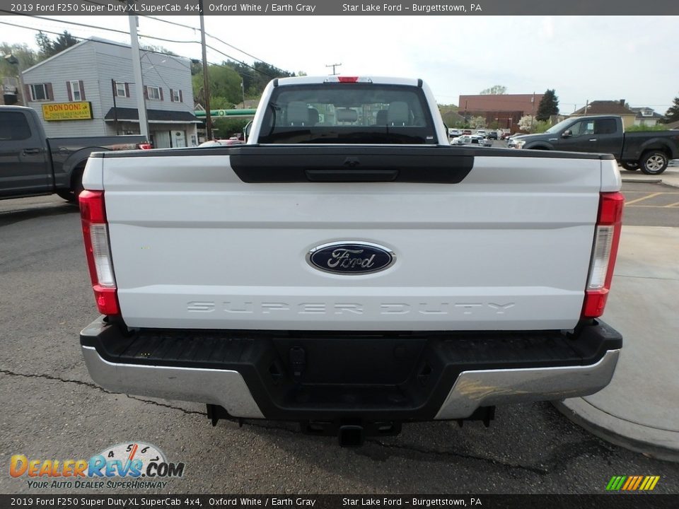 2019 Ford F250 Super Duty XL SuperCab 4x4 Oxford White / Earth Gray Photo #6