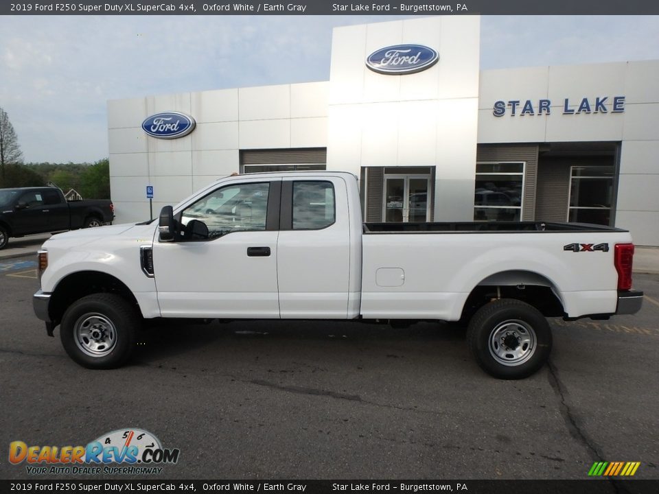 2019 Ford F250 Super Duty XL SuperCab 4x4 Oxford White / Earth Gray Photo #9