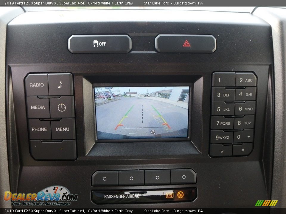 2019 Ford F250 Super Duty XL SuperCab 4x4 Oxford White / Earth Gray Photo #20