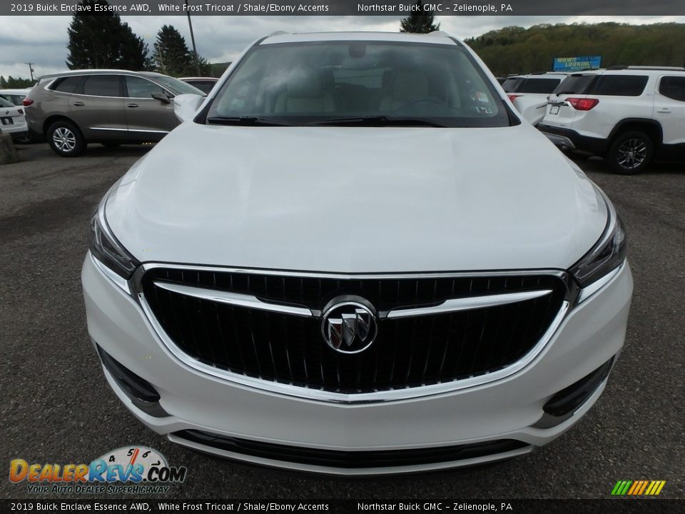 2019 Buick Enclave Essence AWD White Frost Tricoat / Shale/Ebony Accents Photo #2