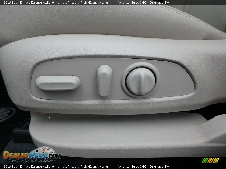 2019 Buick Enclave Essence AWD White Frost Tricoat / Shale/Ebony Accents Photo #20