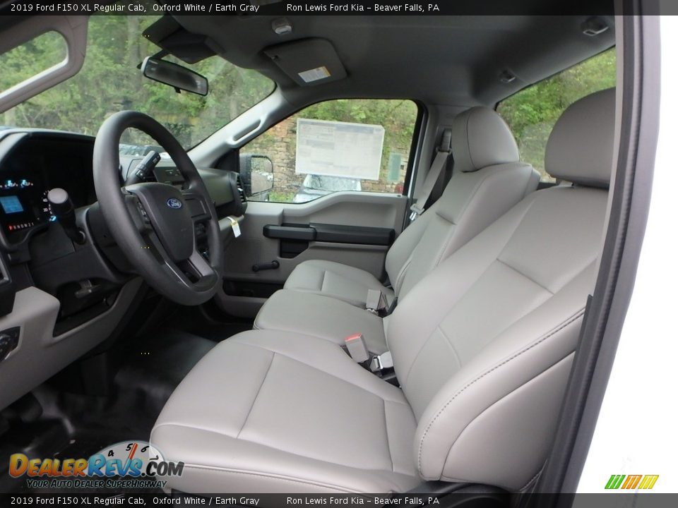 2019 Ford F150 XL Regular Cab Oxford White / Earth Gray Photo #12