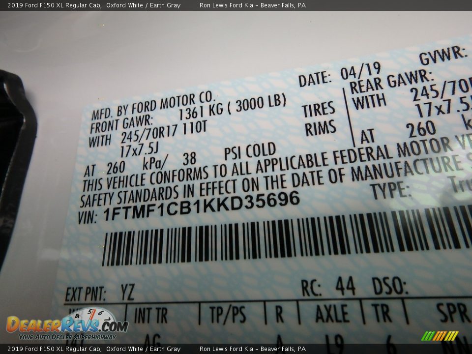 2019 Ford F150 XL Regular Cab Oxford White / Earth Gray Photo #13