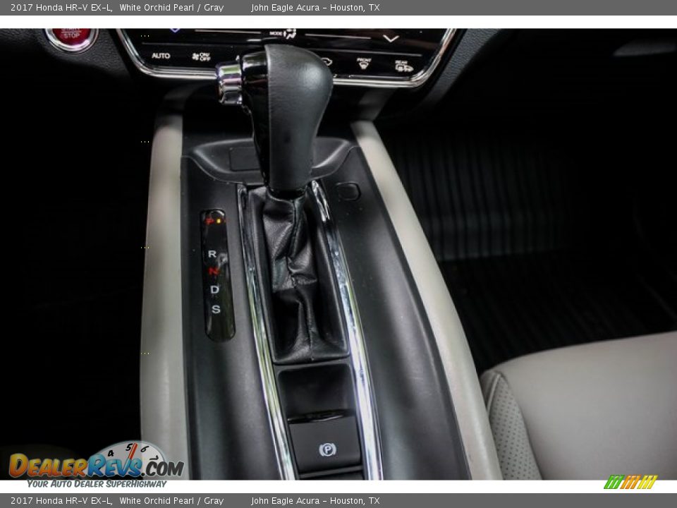 2017 Honda HR-V EX-L White Orchid Pearl / Gray Photo #31