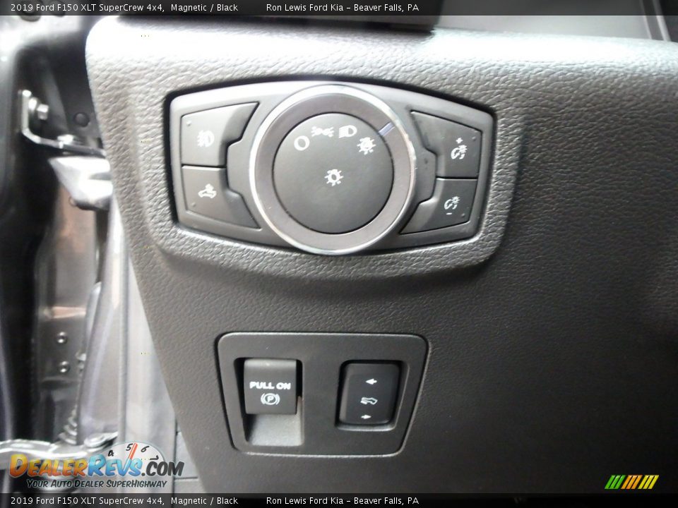2019 Ford F150 XLT SuperCrew 4x4 Magnetic / Black Photo #20