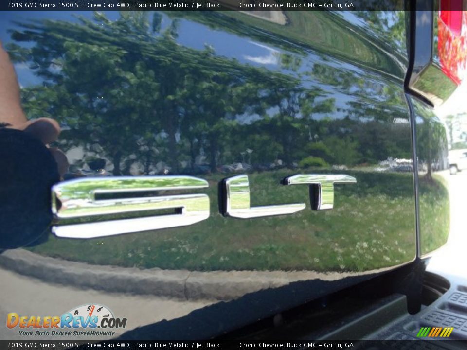 2019 GMC Sierra 1500 SLT Crew Cab 4WD Pacific Blue Metallic / Jet Black Photo #9