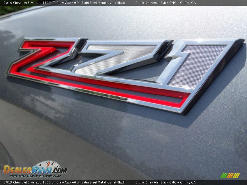 2019 Chevrolet Silverado 1500 LT Crew Cab 4WD Logo Photo #12