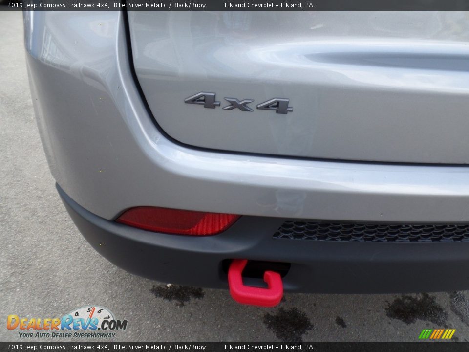 2019 Jeep Compass Trailhawk 4x4 Billet Silver Metallic / Black/Ruby Photo #10
