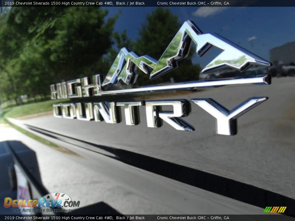2019 Chevrolet Silverado 1500 High Country Crew Cab 4WD Logo Photo #11